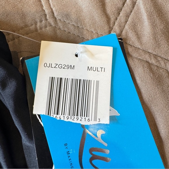 Azul by Maxine of Hollywood Sz 14 Black Leaf Women’s One Piece Swimsuit NWT - Picture 4 of 13